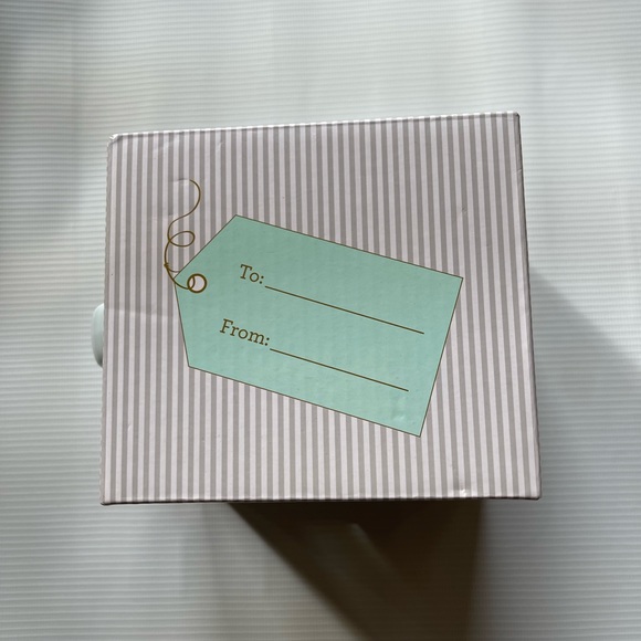 New boxed mug from Cookie & Co. “Super Mom” - Picture 3 of 6